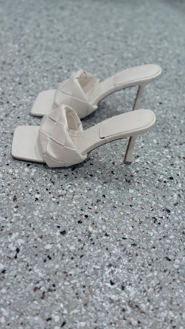 Cream Woven Square Toe Heeled Mule Sandals EU Size 38